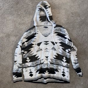 gray and white sweater